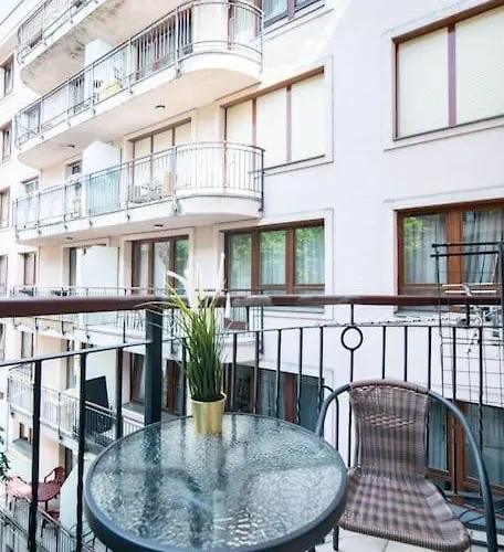 Appartement Free Parking! Soho 304, 4 Ppl, Ac, Fast Wifi, Smart Tv