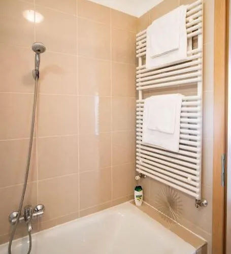 Free Parking! Soho 304, 4 Ppl, Ac, Fast Wifi, Smart Tv アパート ブダペスト